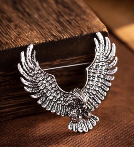 Flying eagle quality design - flying,